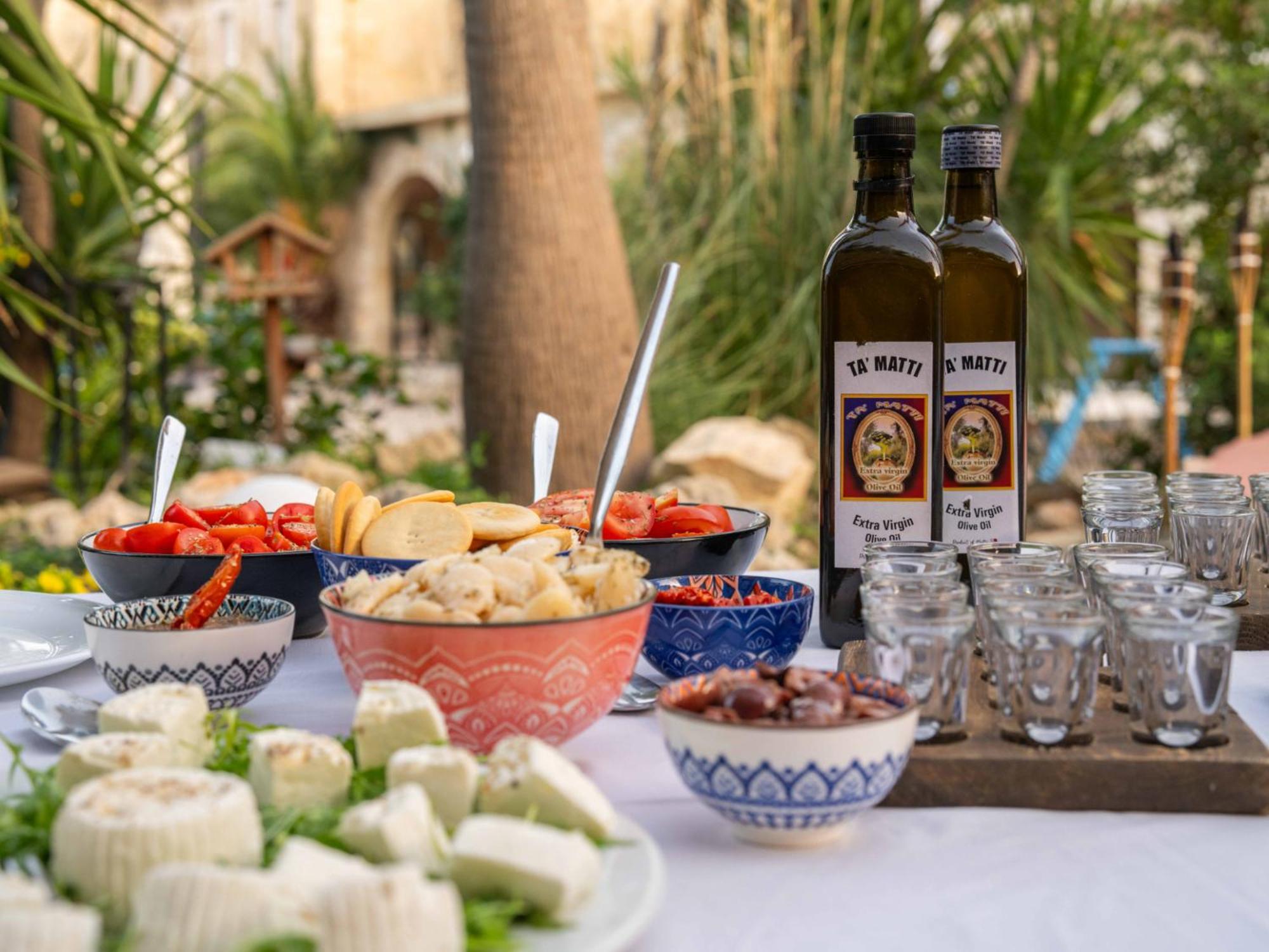シュプラッハカフェ インターナショナル ペンブローク エクステリア 写真